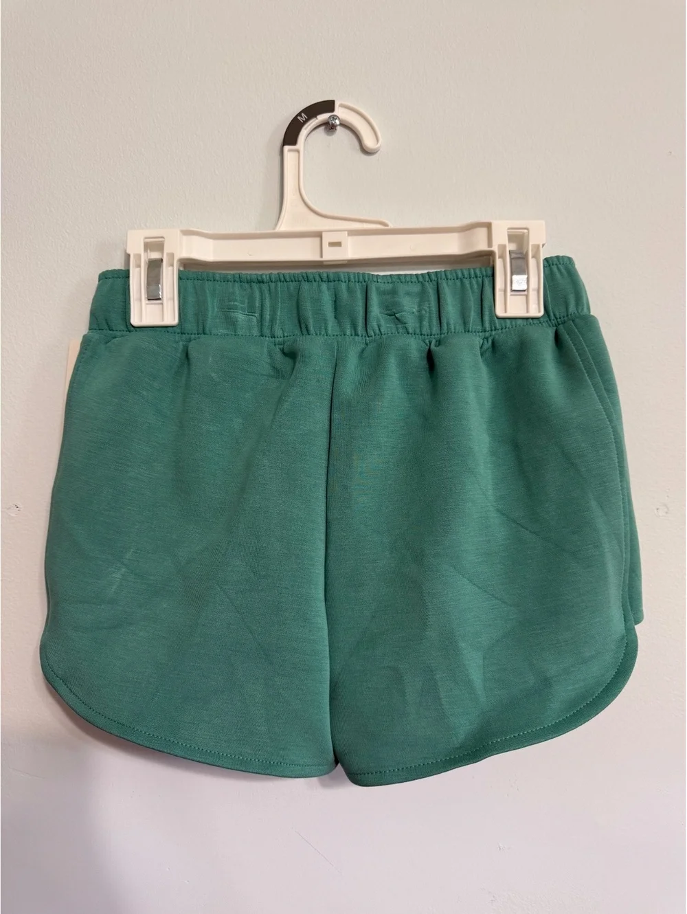 All in Motion Girls M(8) Airy Sleek Green Mid Rise Shorts